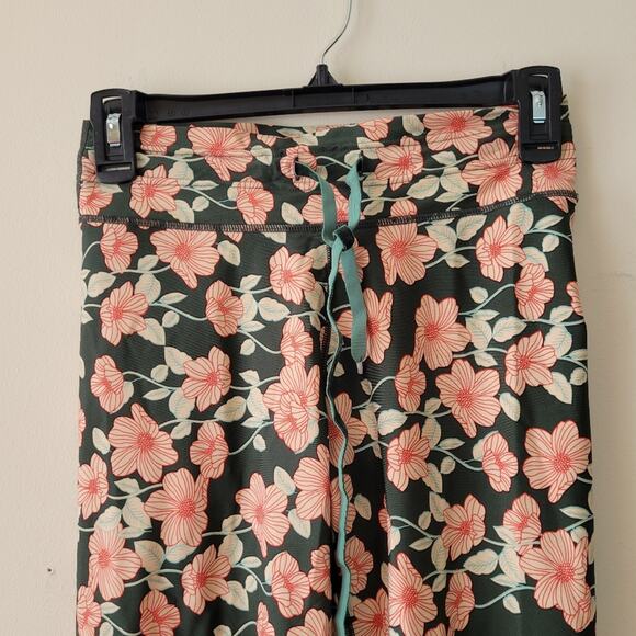 The Upside Poppy Floral Yoga Pants size 6 - Picture 4 of 6